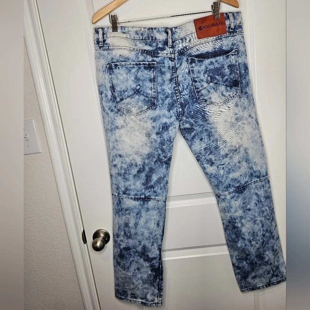 ROCAWEAR Acid Wash Blue Denim Jeans Men's Size 38x32